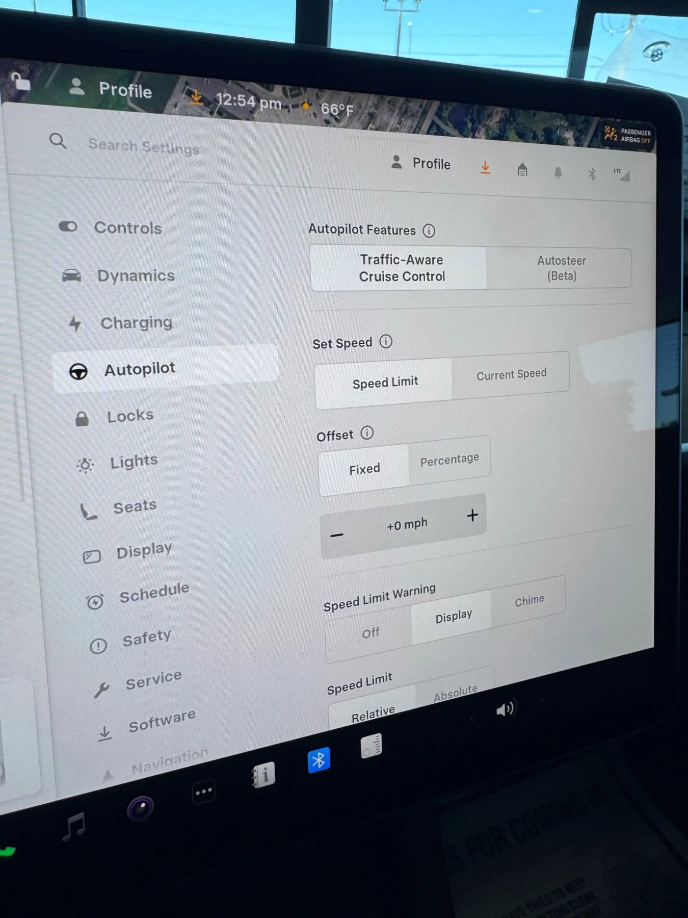 Used 2023 Tesla Model Y Long Range image 28