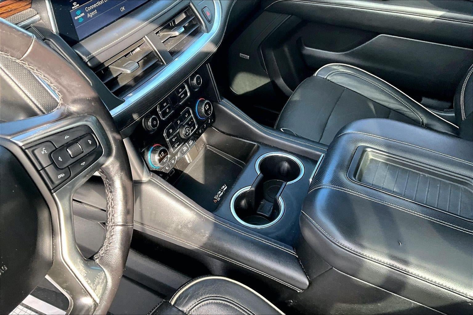 Used 2021 Chevrolet Tahoe Premier w/ Premium Package AWD/4WD image 16