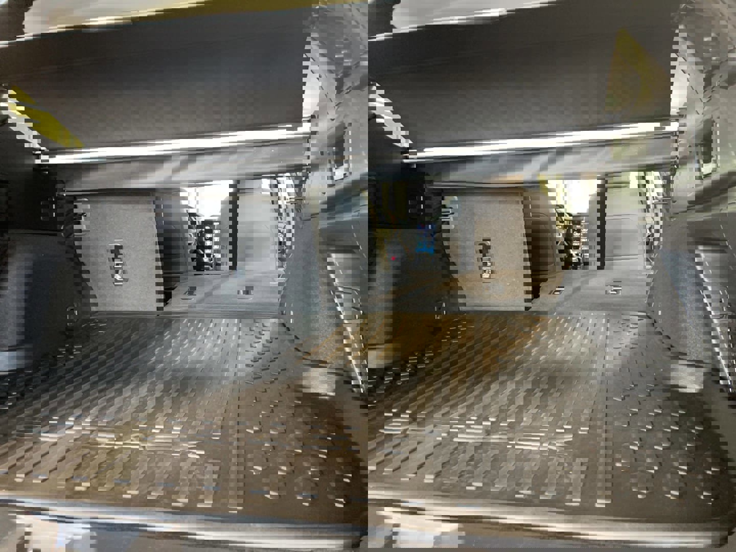 Used 2024 Subaru Outback Limited image 25