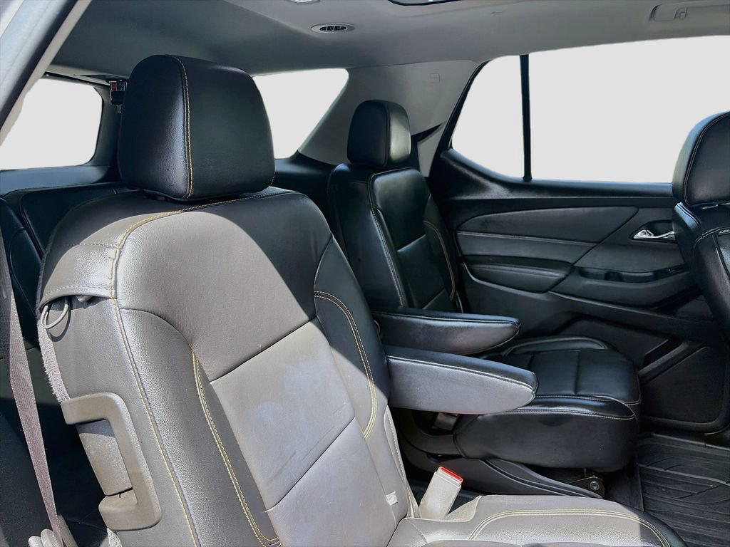 Used 2019 Chevrolet Traverse LT w/ LT Premium Package FWD image 30