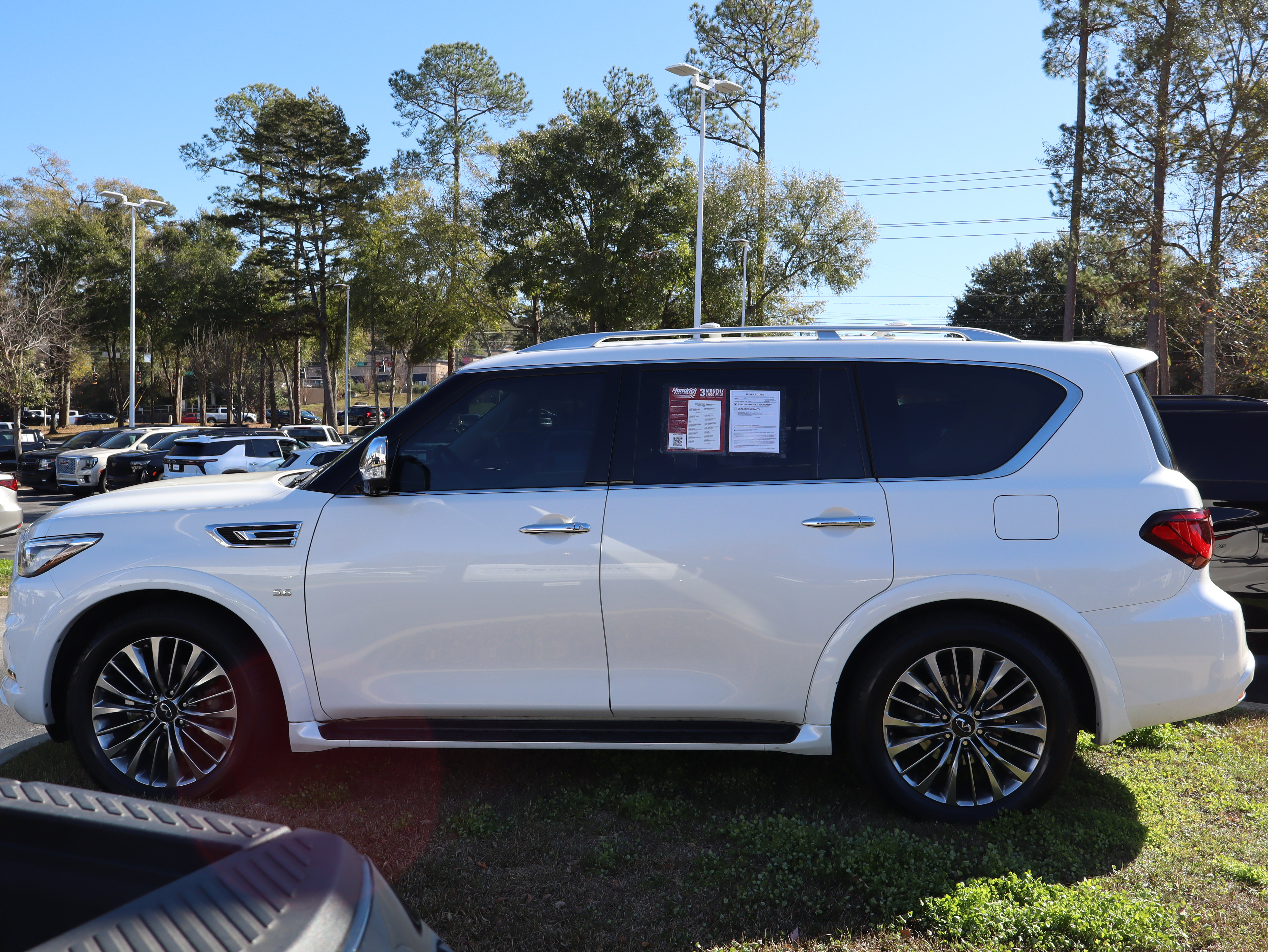 Used 2020 INFINITI QX80 Luxe w/ Proactive Package image 6