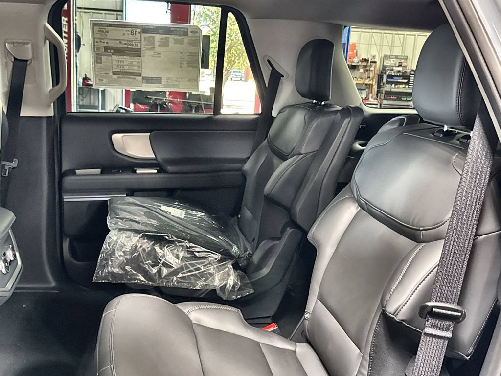 New 2027 Ford Expedition Active AWD/4WD image 25