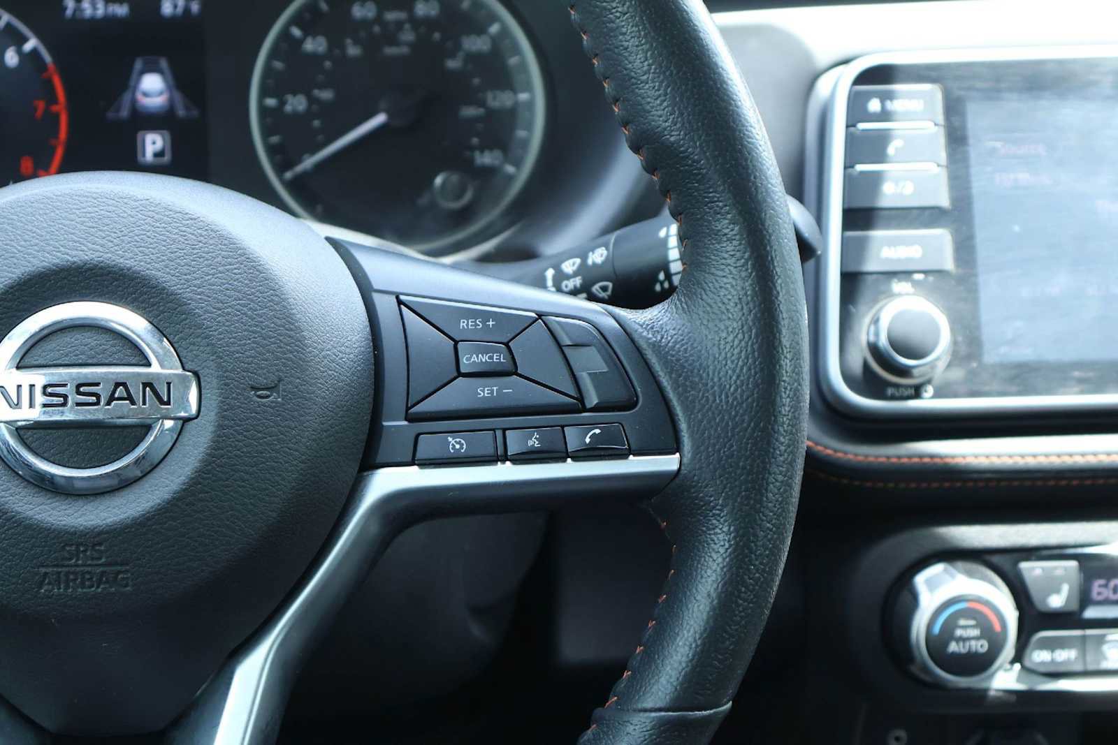 Used 2020 Nissan Kicks SR w/ SR Premium Package FWD image 23
