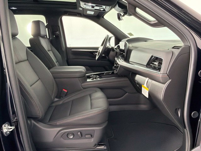 New 2027 Chevrolet Suburban RST w/ Advanced Technology Package AWD/4WD image 39