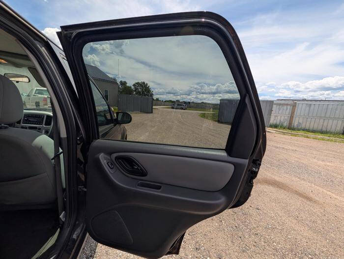 Used 2007 Ford Escape XLT AWD/4WD image 28