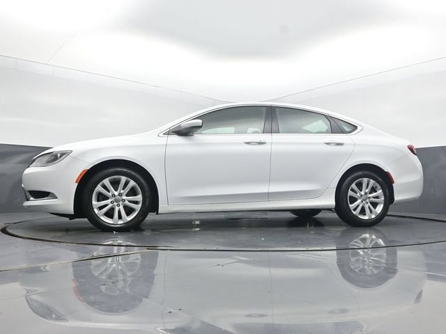 Used 2016 Chrysler 200 Limited w/ Convenience Group FWD image 45