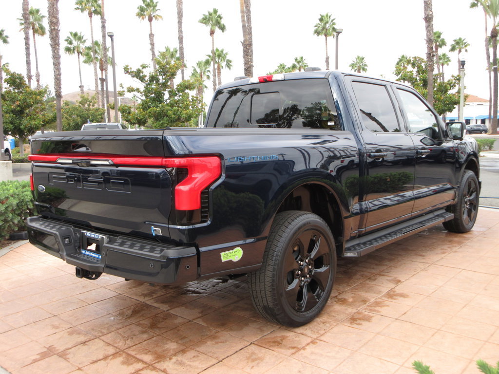 Certified 2023 Ford F150 Lightning Platinum AWD/4WD image 4