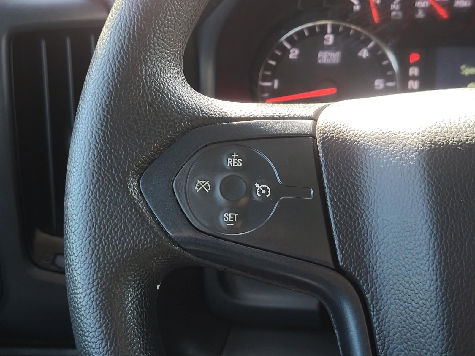 Used 2018 Chevrolet Silverado 1500 Custom w/ Custom Value Package image 30