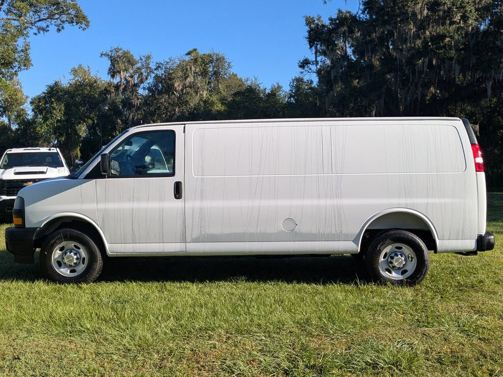 New 2025 Chevrolet Express 2500 Extended w/ Driver Convenience Package image 8
