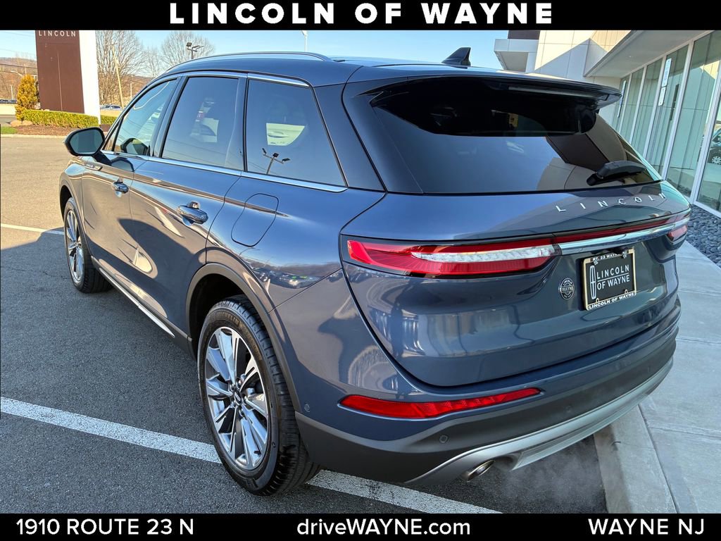 Certified 2022 Lincoln Corsair Reserve w/ Equipment Group 201A AWD/4WD image 4