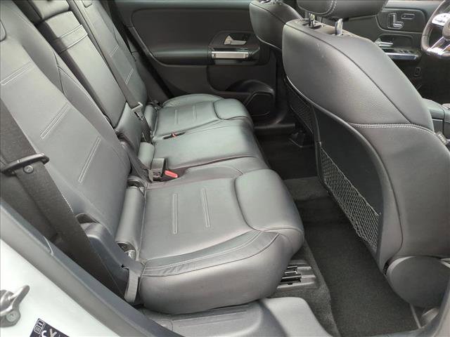 Used 2022 Mercedes-Benz GLB 35 AMG 4MATIC image 19