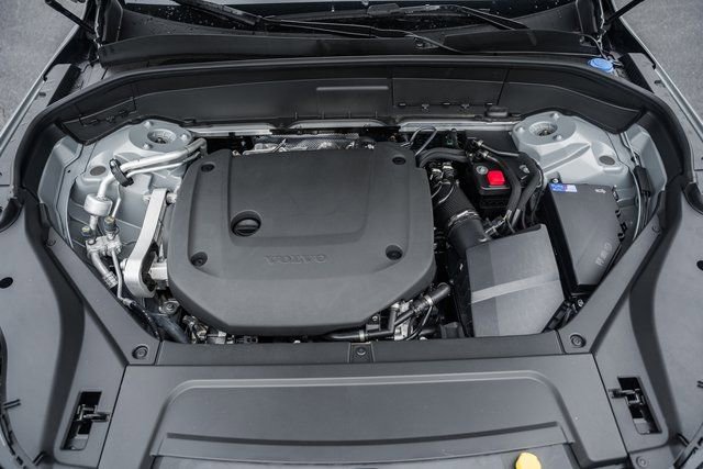 New 2026 Volvo XC90 B6 Plus w/ Protection Package Premier image 18