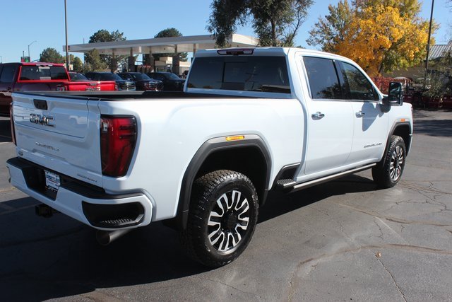 New 2026 GMC Sierra 2500 Denali Ultimate w/ Max Trailering Package image 14