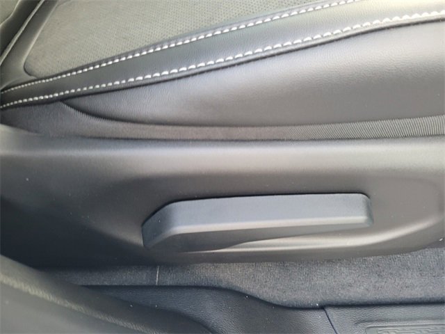 New 2025 Jeep Grand Cherokee Altitude image 16