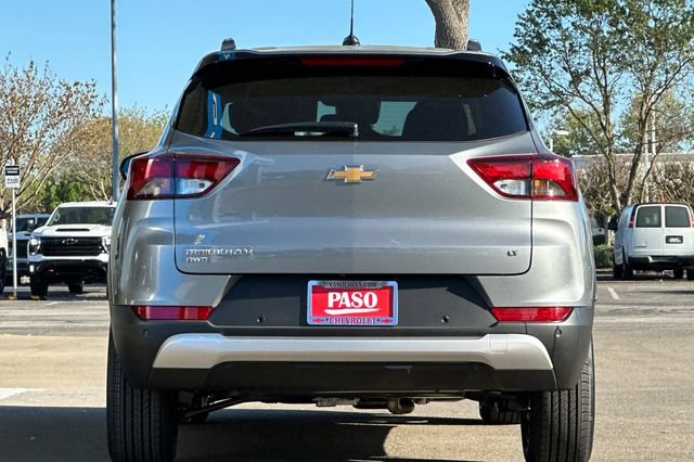 New 2026 Chevrolet TrailBlazer LT w/ Convenience Package AWD/4WD image 8