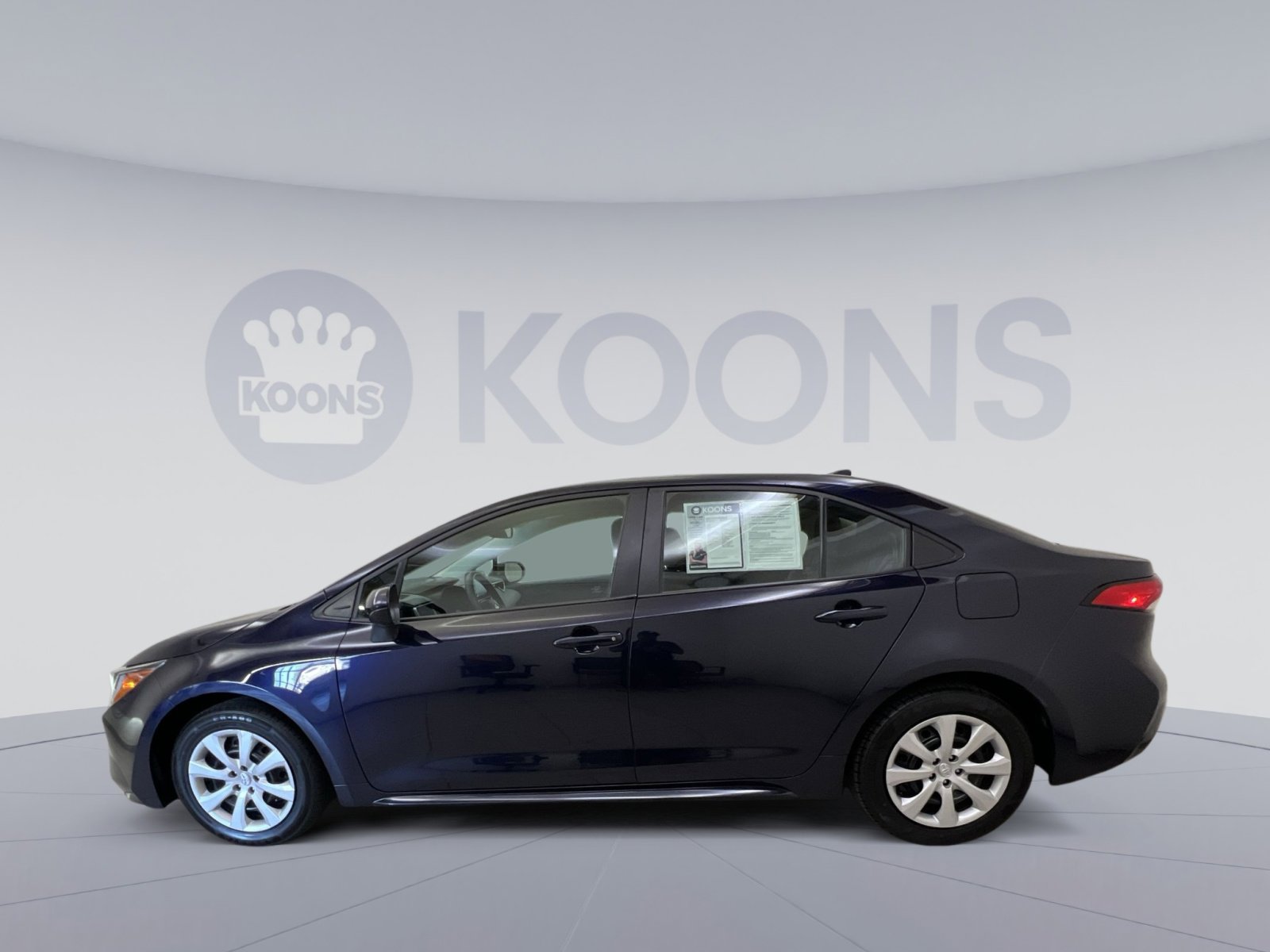 Used 2022 Toyota Corolla LE FWD image 5