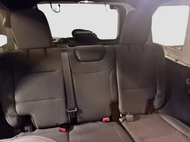 Used 2025 Jeep Wrangler Unlimited Sport AWD/4WD image 24