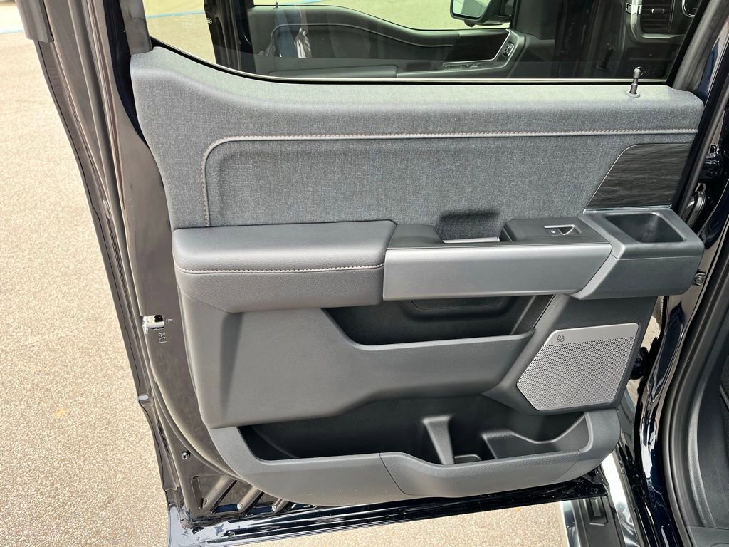 New 2026 Ford F150 Lariat w/ Equipment Group 501A Mid image 13