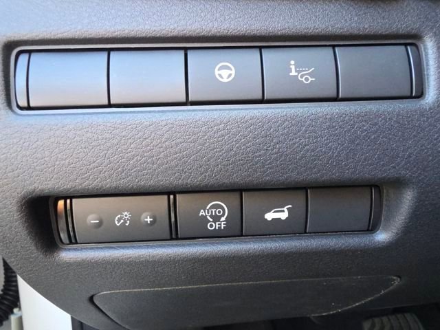 New 2026 Nissan Rogue Platinum image 22