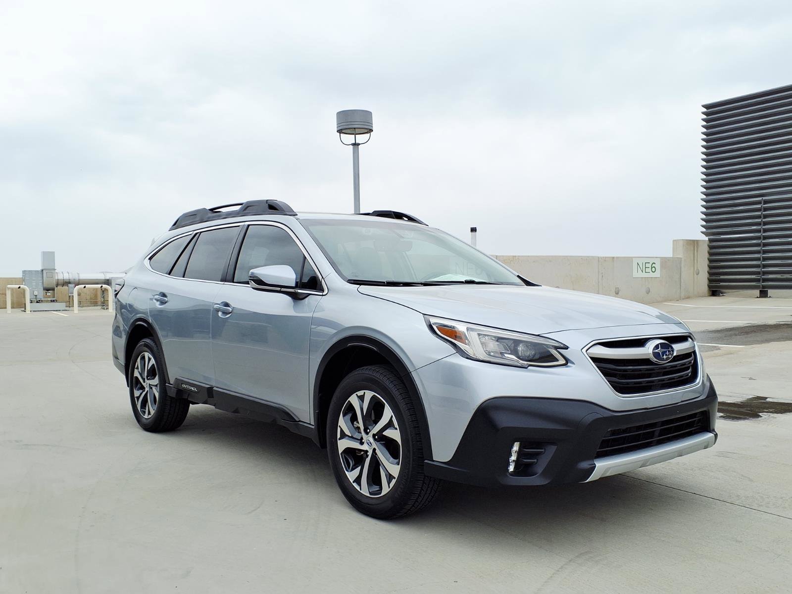 Used 2022 Subaru Outback Limited XT w/ Popular Package #2 AWD/4WD image 8