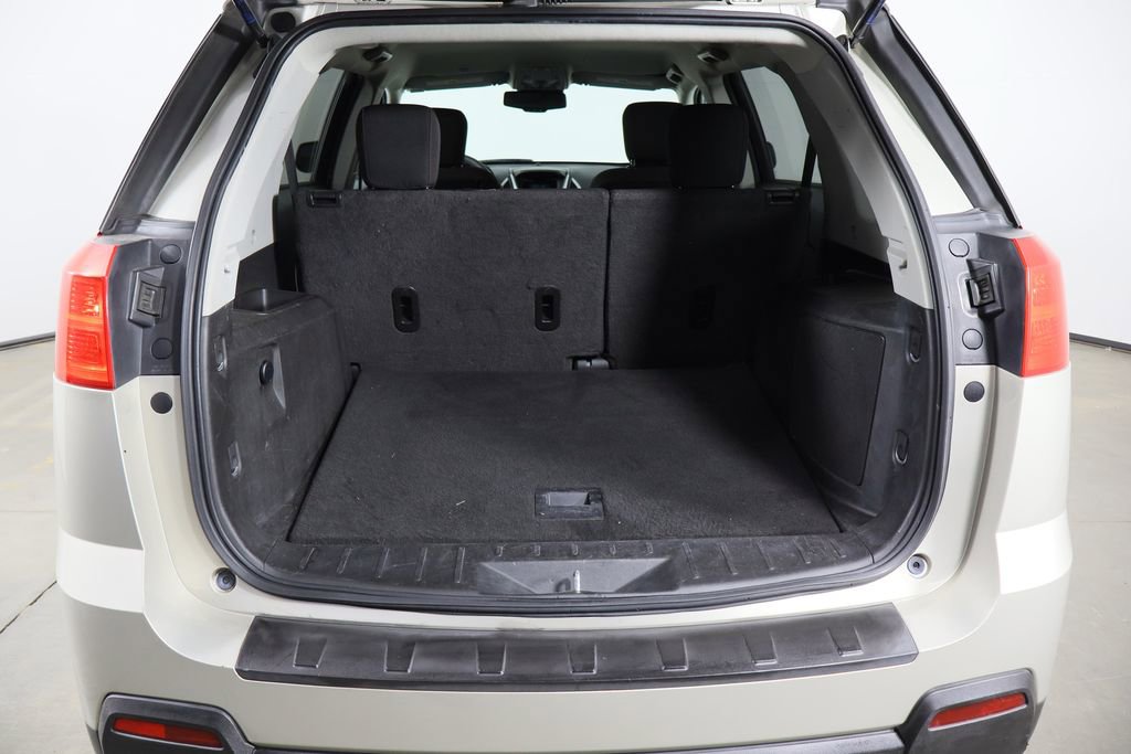 Used 2015 GMC Terrain SLE image 16