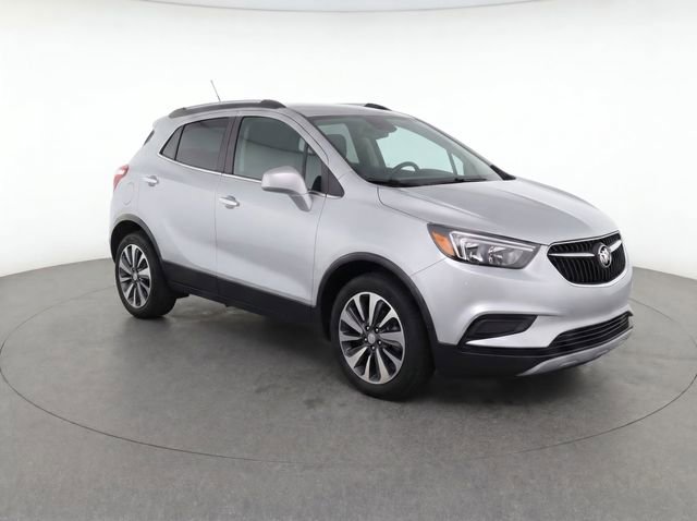 Used 2022 Buick Encore Preferred w/ Safety Package AWD/4WD image 2