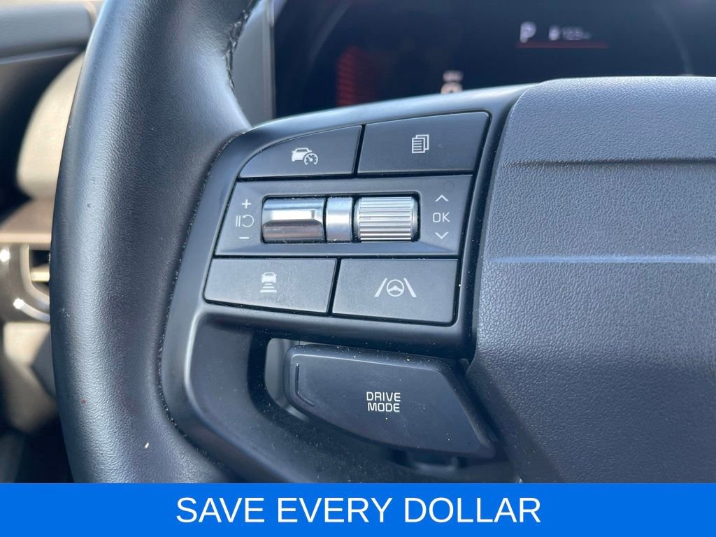 Used 2026 Kia Sportage EX FWD image 16