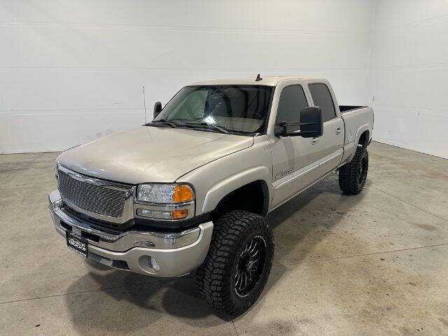 Used 2007 GMC Sierra 2500 SLT w/ Heavy-Duty Power Package AWD/4WD image 2