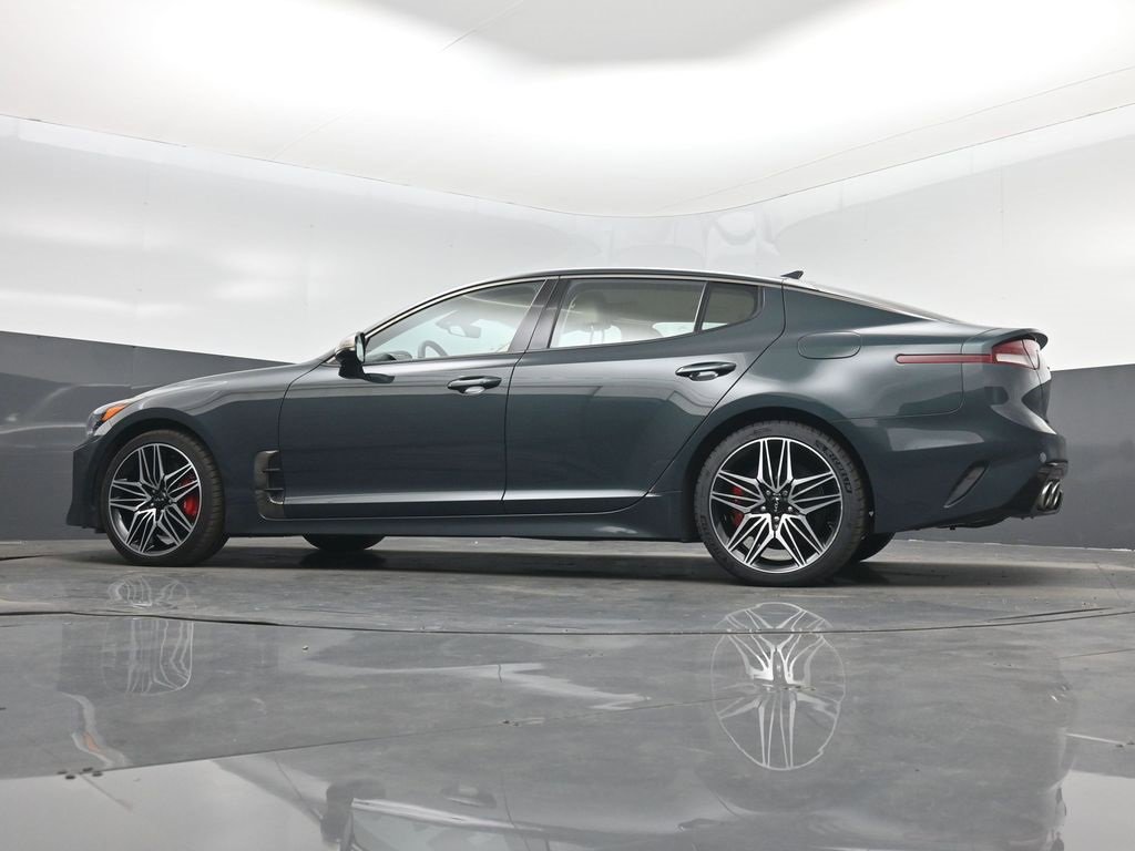 Certified 2022 Kia Stinger GT1 image 45