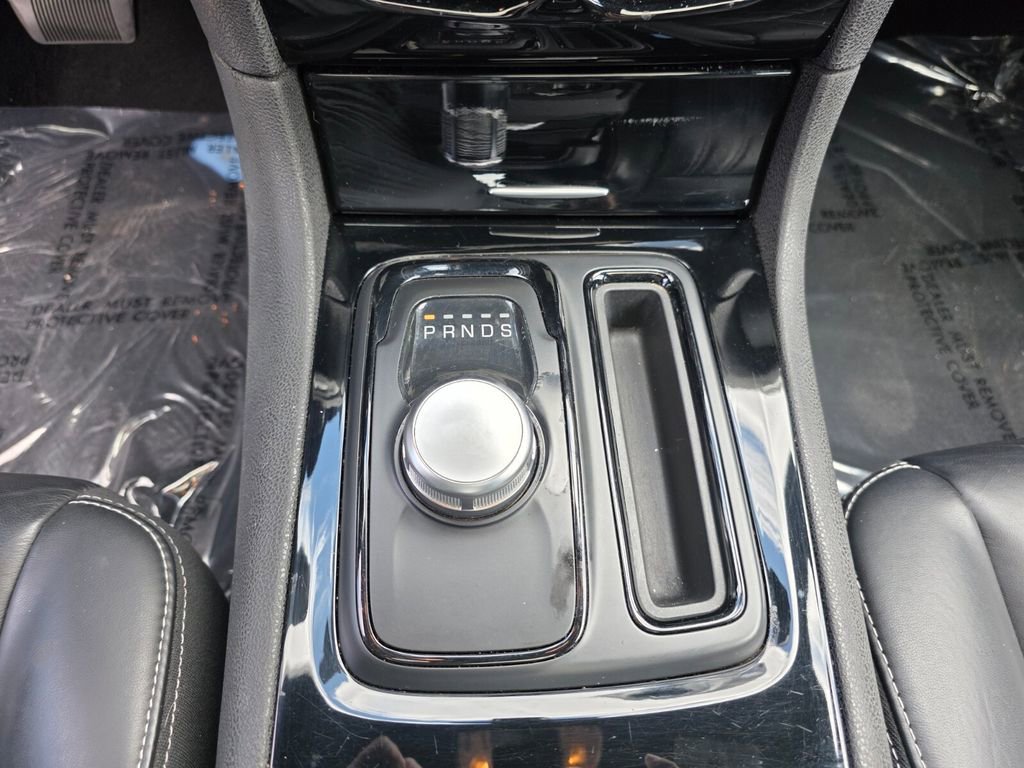 Certified 2023 Chrysler 300 S RWD image 25