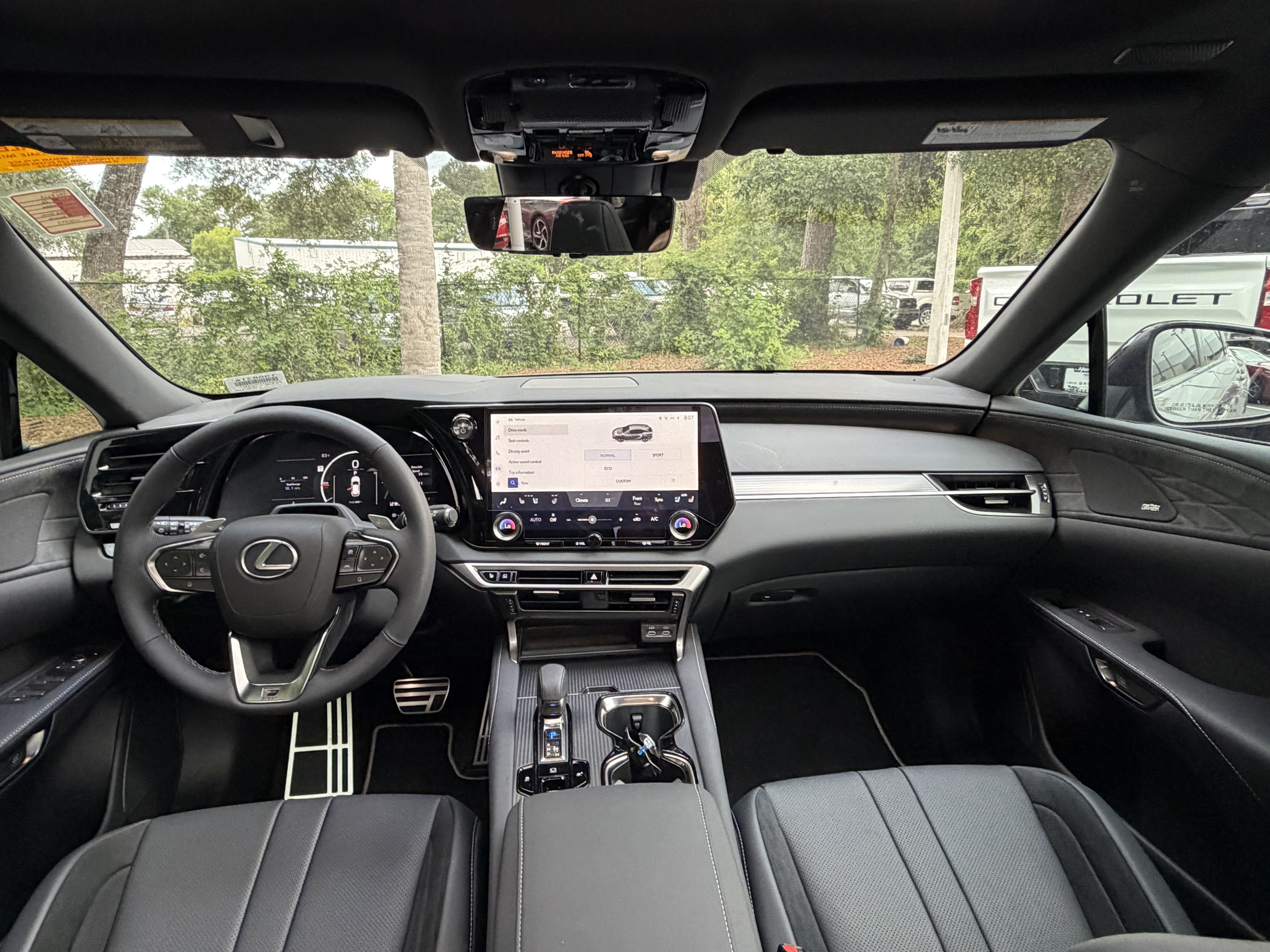 Used 2026 Lexus RX 500h F Sport w/ Convenience Package AWD/4WD image 35