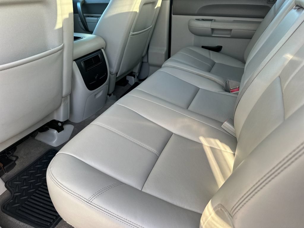 Used 2013 Chevrolet Silverado 1500 LT RWD image 12