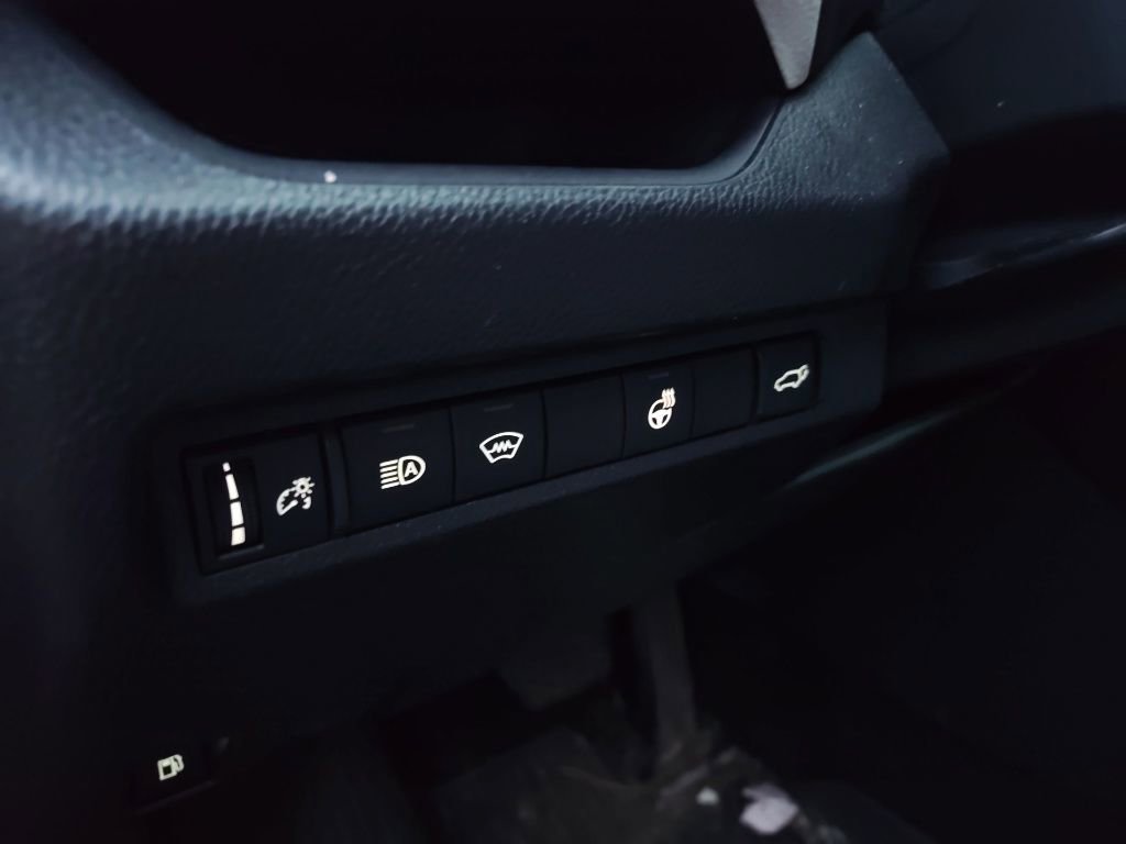 Used 2025 Toyota RAV4 XLE Premium w/ Weather Package image 8