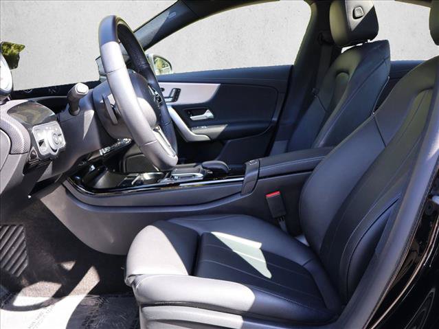 Used 2021 Mercedes-Benz CLA 250 image 21