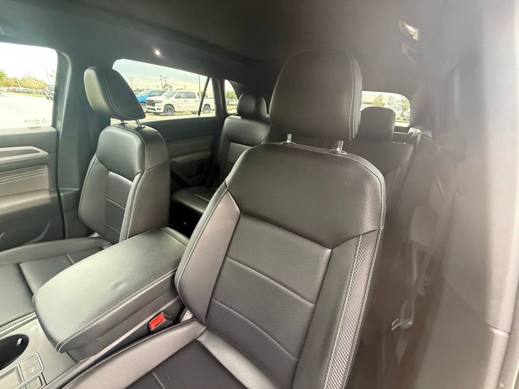 Used 2021 Volkswagen Atlas Cross Sport SE image 22