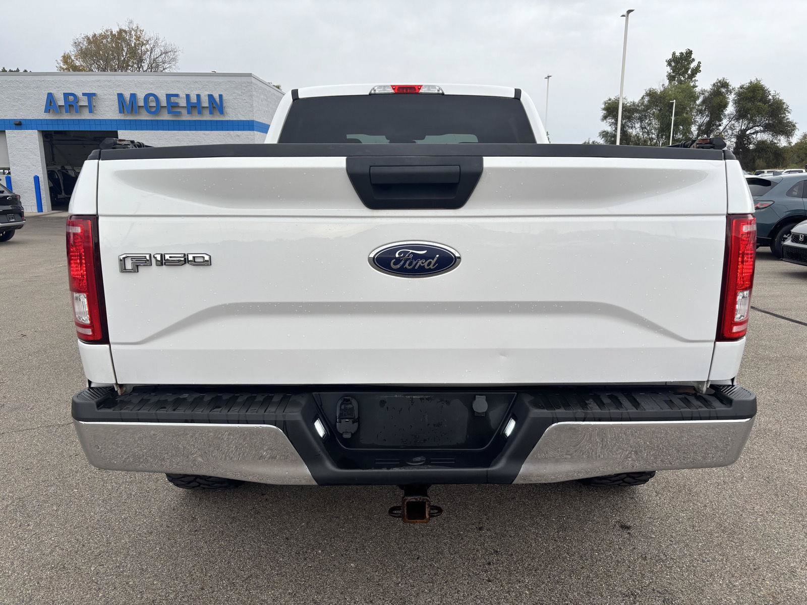Used 2017 Ford F150 XLT AWD/4WD image 4