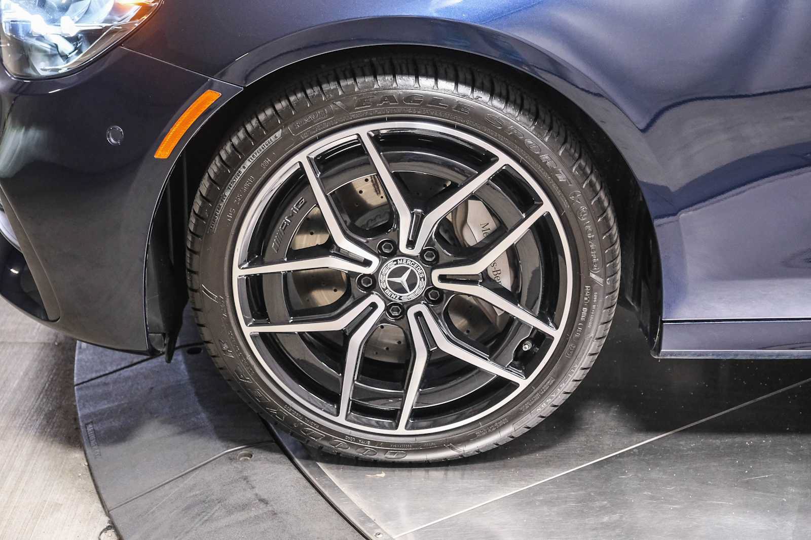 Used 2023 Mercedes-Benz E 350 Sedan image 10