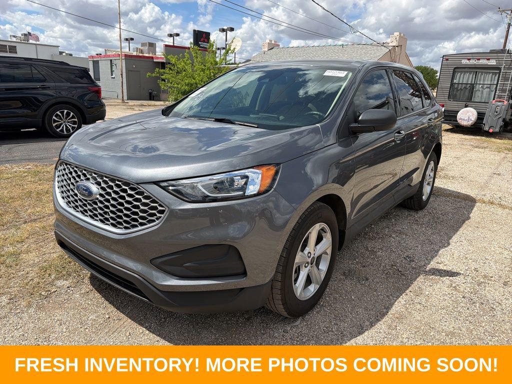 Used 2024 Ford Edge SE AWD/4WD image 3