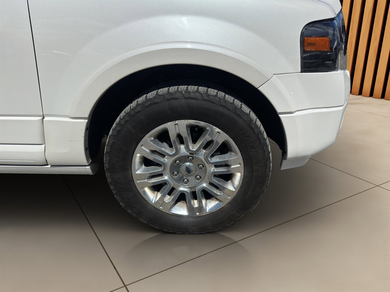 Used 2014 Ford Expedition EL Limited w/ Equipment Group 301A AWD/4WD image 51