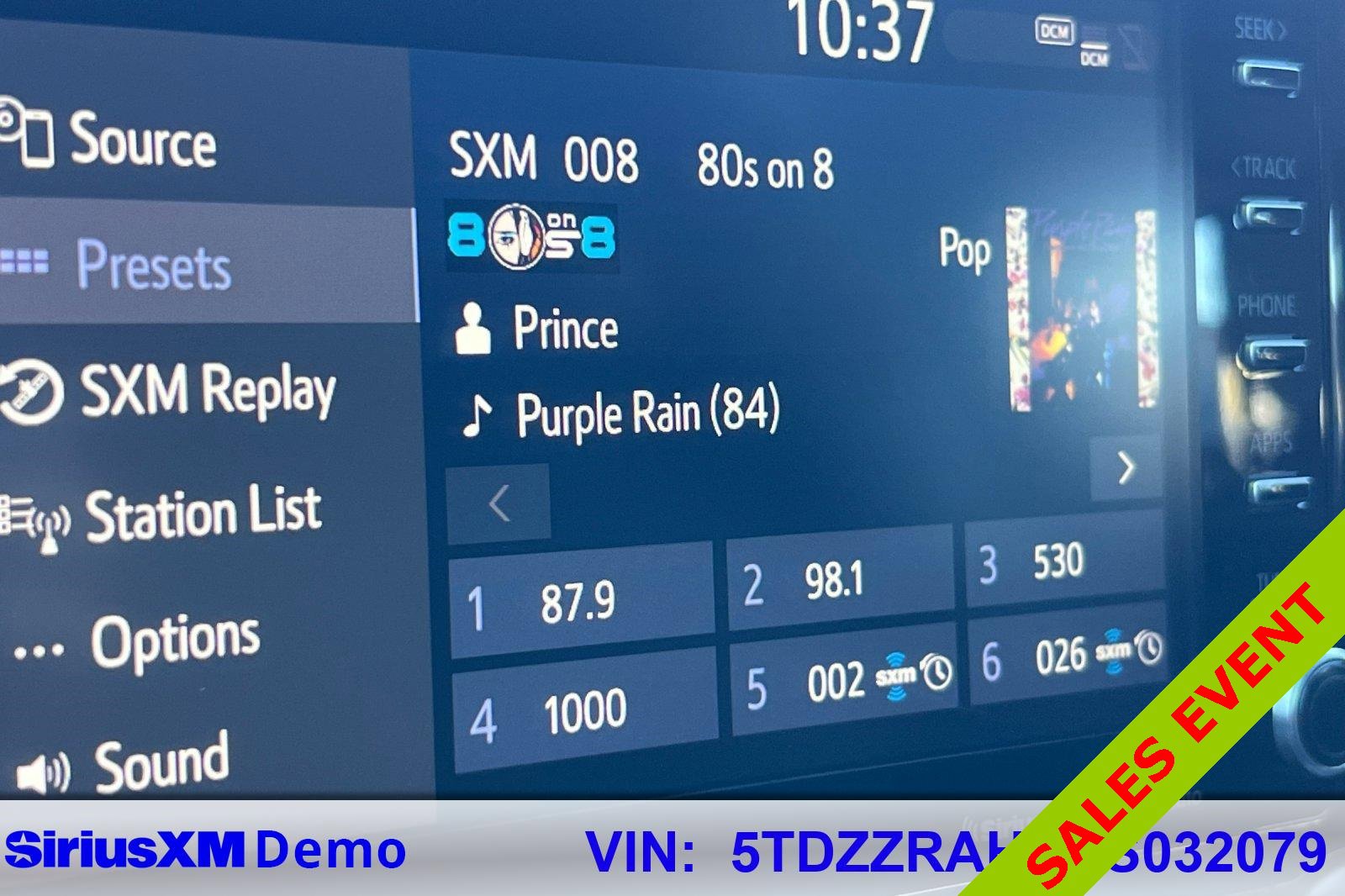 Used 2021 Toyota Highlander LE image 29