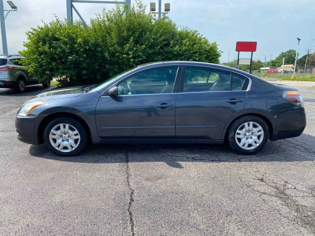 Used 2012 Nissan Altima 2.5 S FWD image 4