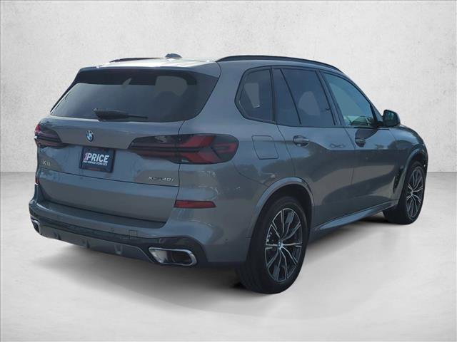 Certified 2026 BMW X5 xDrive40i w/ M Sport Package AWD/4WD image 5