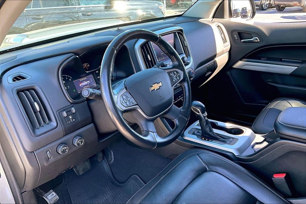 Used 2022 Chevrolet Colorado ZR2 w/ ZR2 Dusk Special Edition image 16