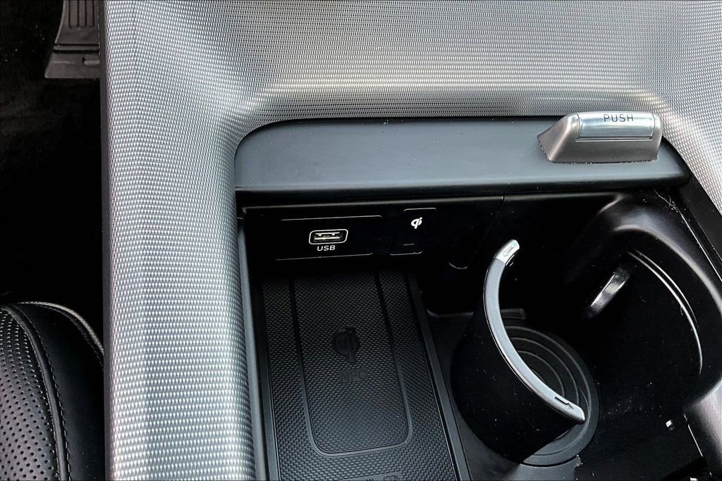 Used 2023 Hyundai Palisade Calligraphy w/ Cargo Package image 18