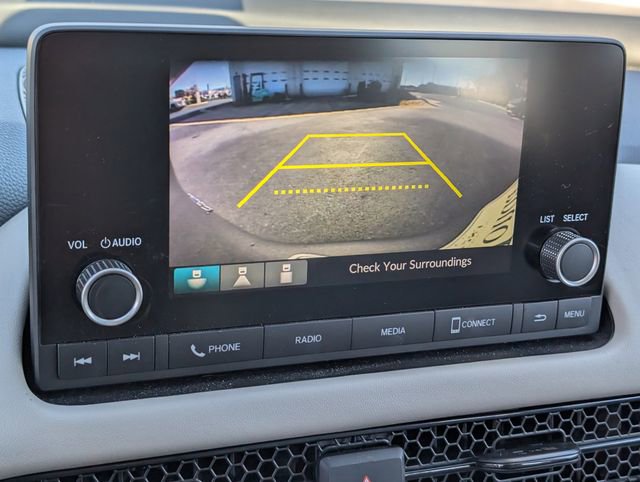 Used 2025 Honda HR-V LX image 18