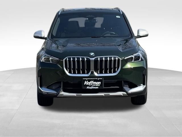 Used 2024 BMW X1 xDrive28i w/ Technology Package image 2