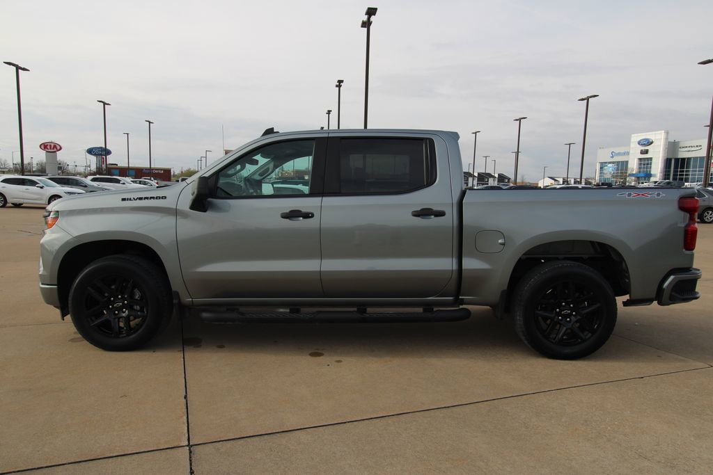 Used 2023 Chevrolet Silverado 1500 Custom w/ Rally Edition image 15