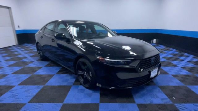 Certified 2023 Honda Accord Sport image 2