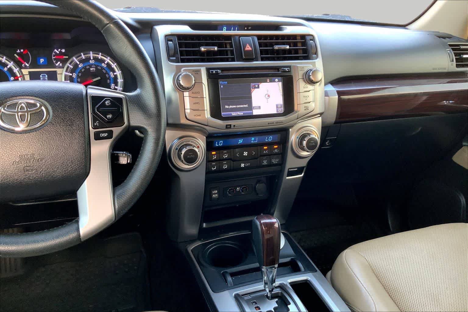 Used 2018 Toyota 4Runner Limited AWD/4WD image 7