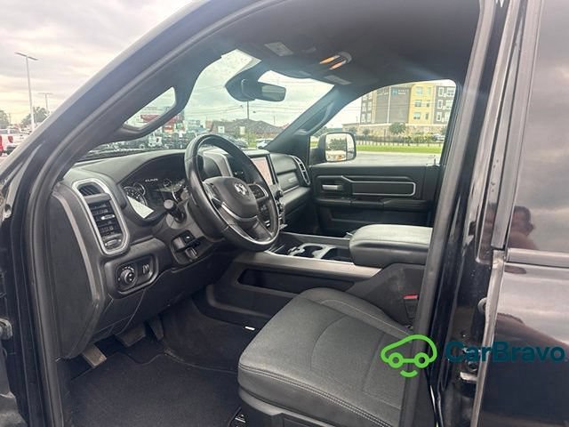 Used 2022 RAM 2500 Big Horn w/ Night Edition AWD/4WD image 11